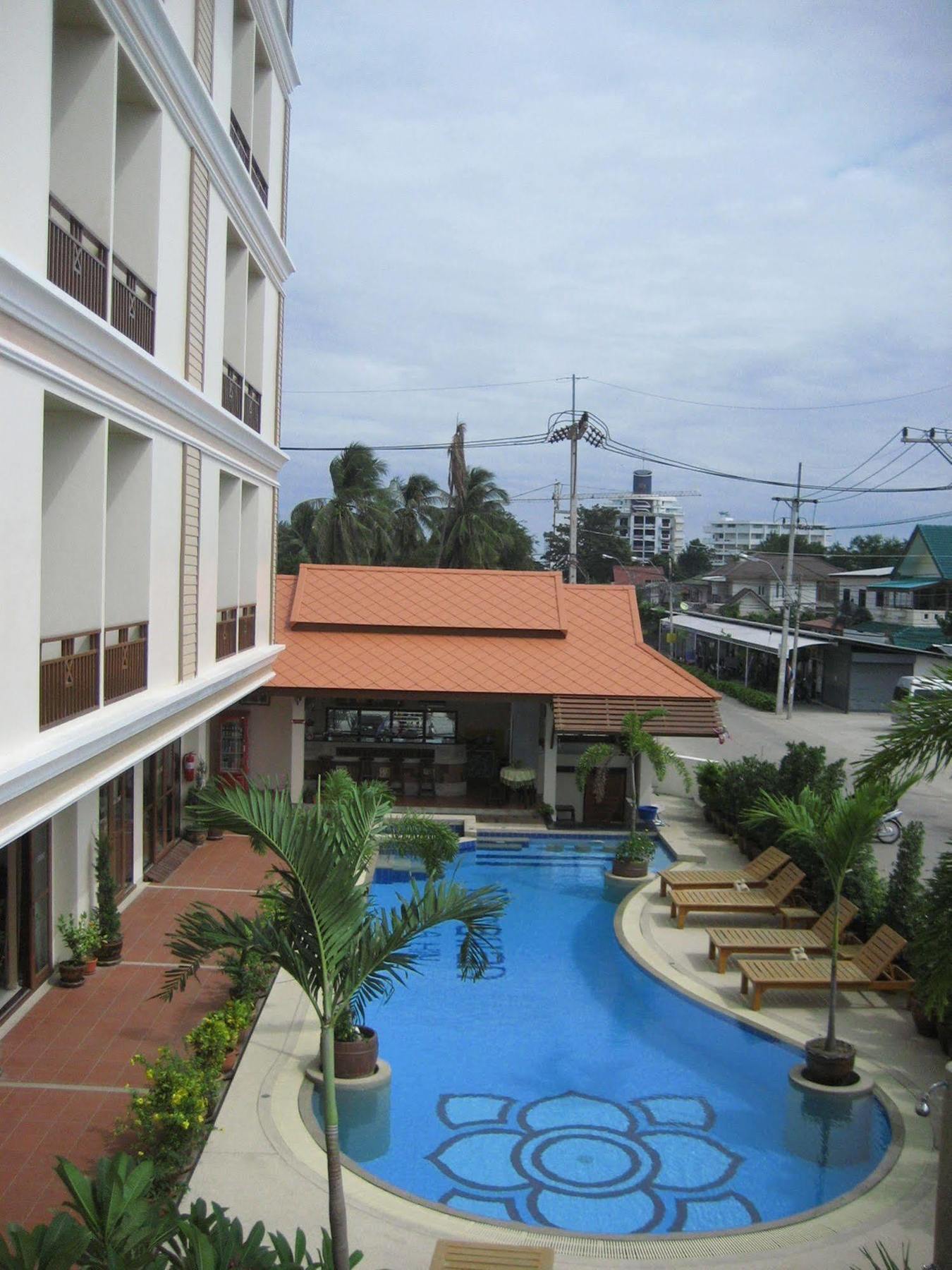 Narawan Hotel, HHQ Exteriér fotografie
